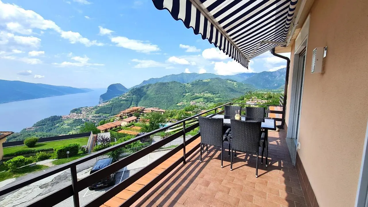 Casa Irene Le Balze Appartamento Vista Lago Tremosine Διαμέρισμα